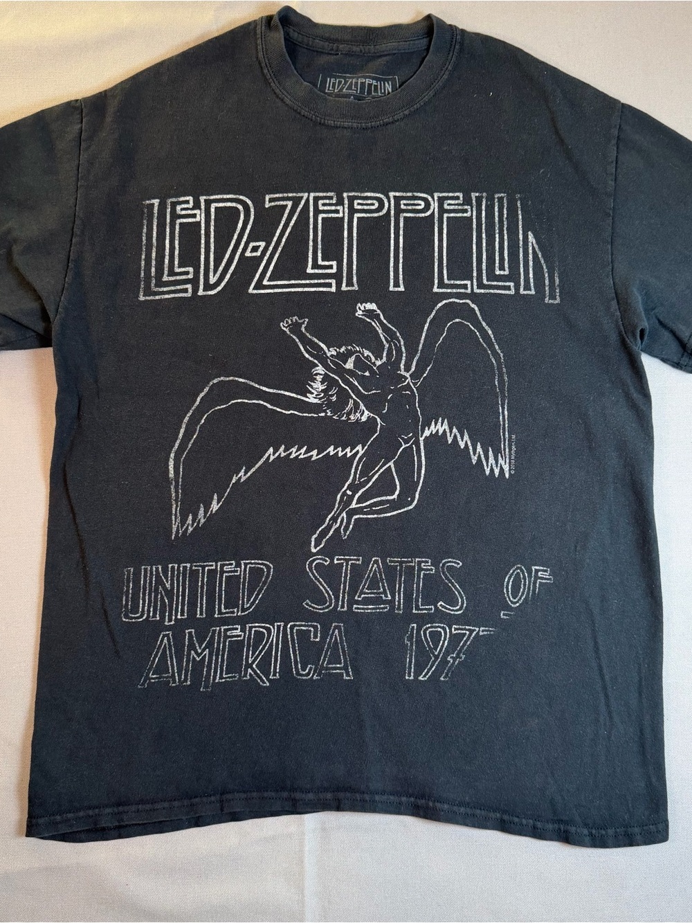 Led Zeppelin szS Black Graphic Short Sleeve Distressed Tee